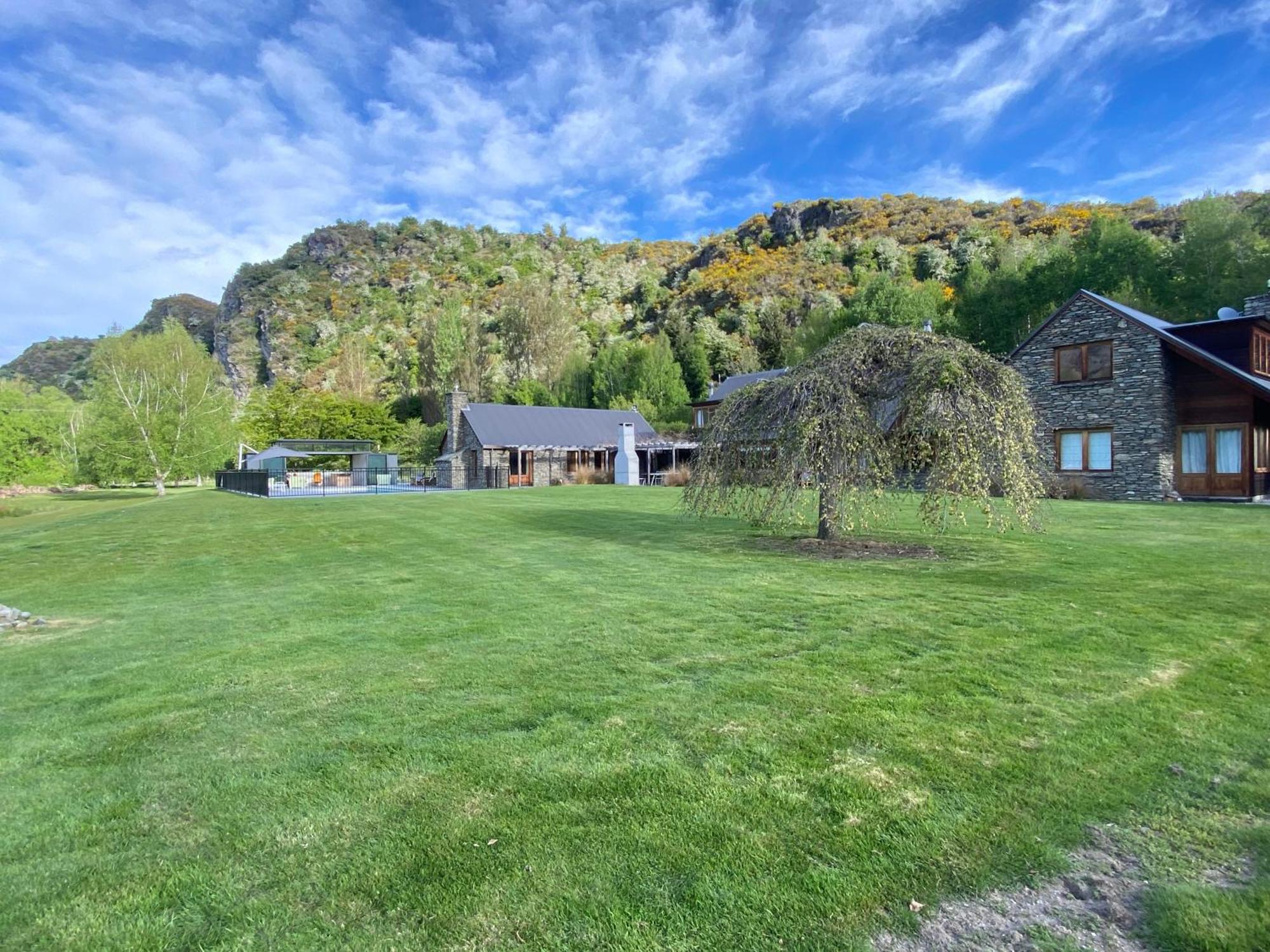 Wharenui Holiday Home By Majordomo Arrowtown Exteriör bild
