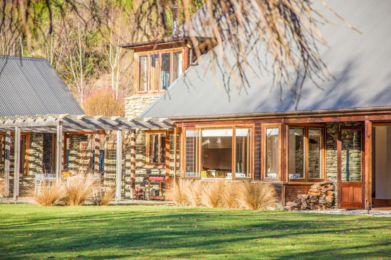 Wharenui Holiday Home By Majordomo Arrowtown Rum bild
