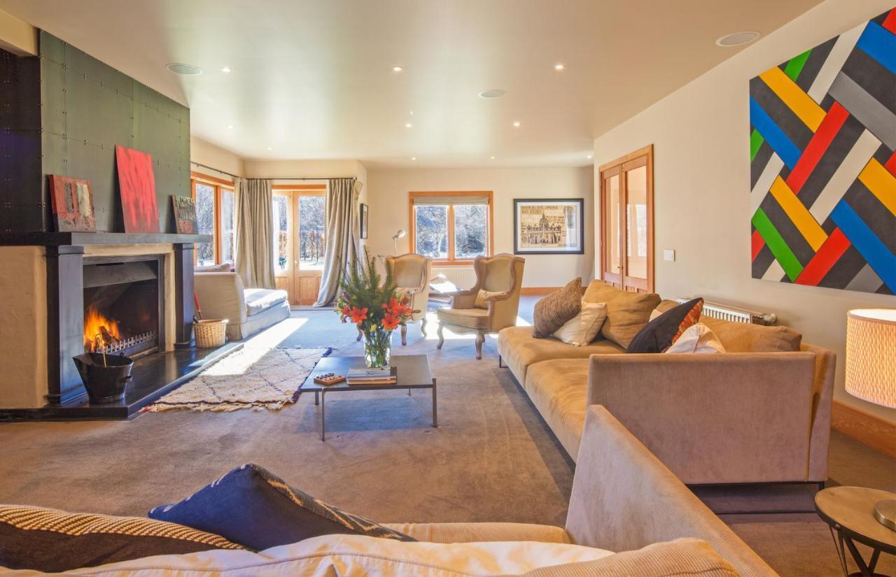 Wharenui Holiday Home By Majordomo Arrowtown Rum bild